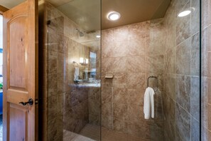 Apartment, 1 Schlafzimmer | Badezimmer
