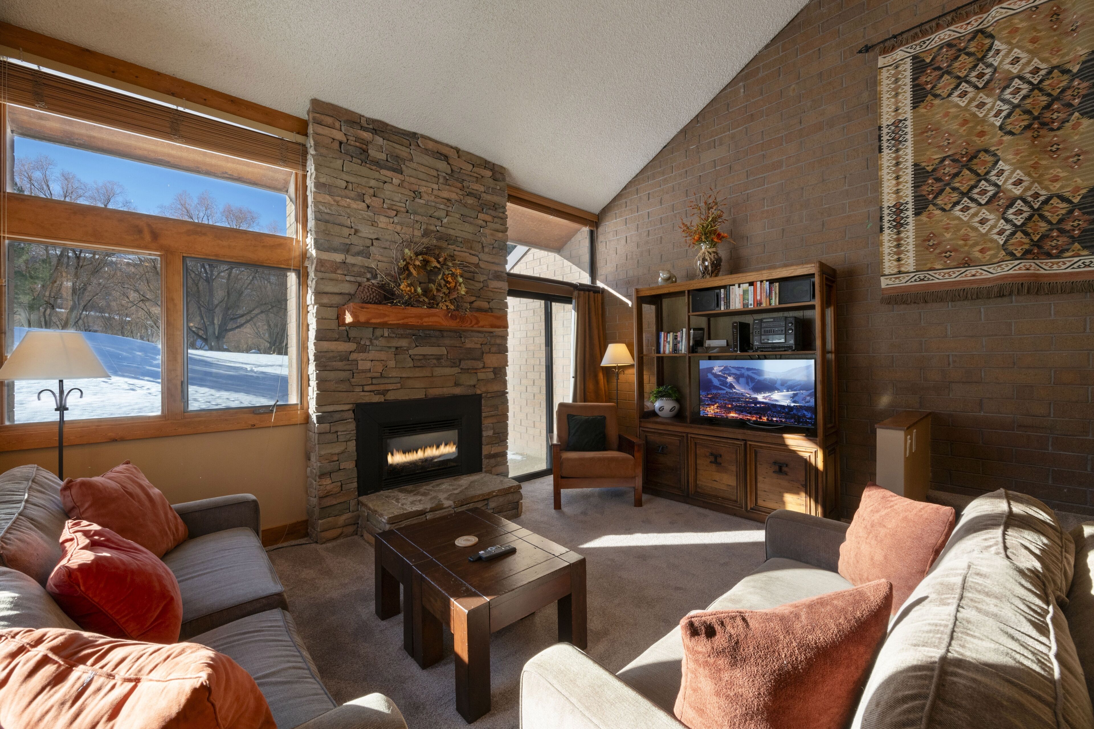 Condo, 2 phòng ngủ | Khu phòng khách