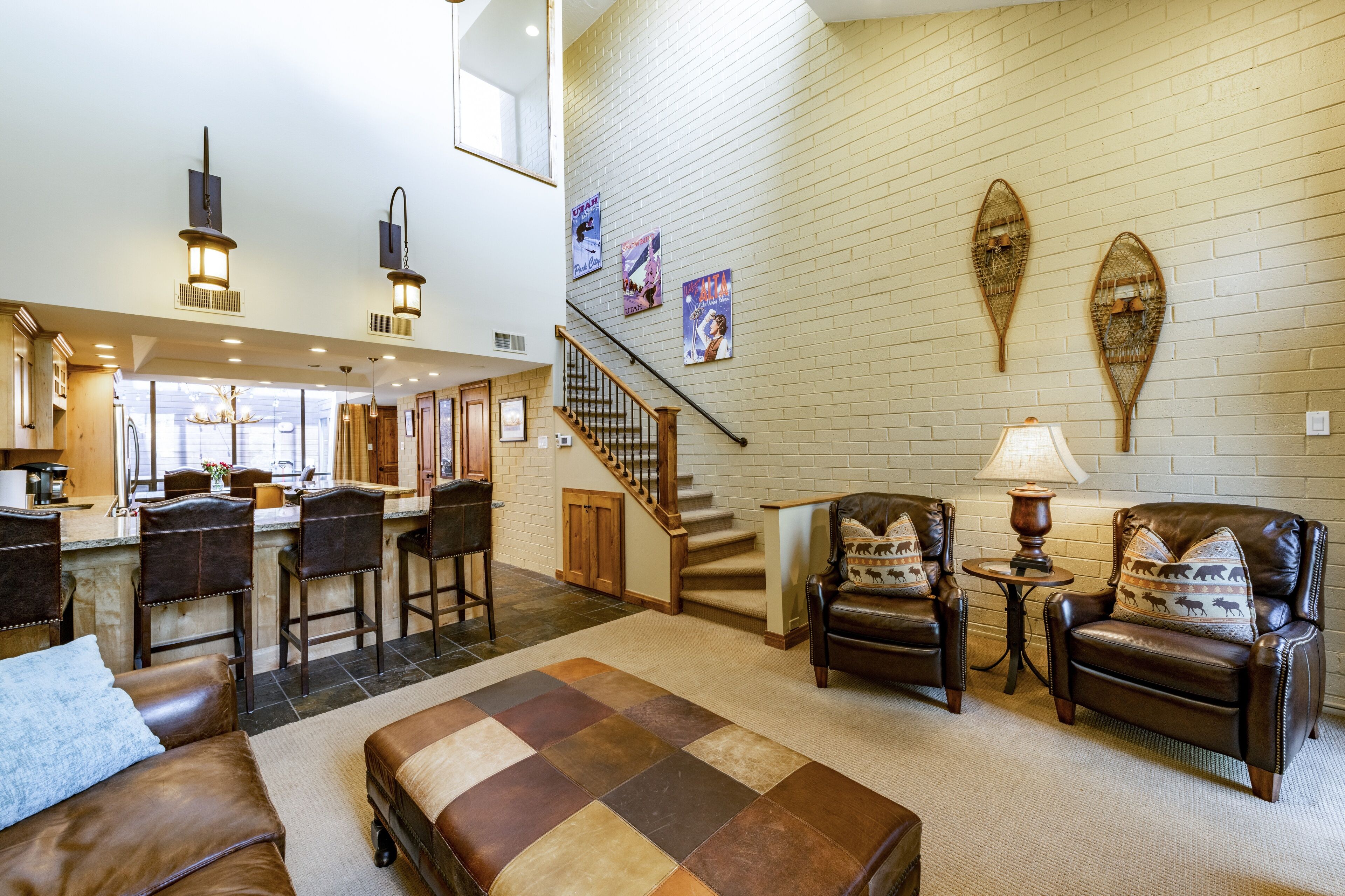 Condo, 2 Bedrooms | Interior