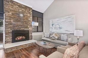 Condo, 2 Bedrooms | Living area