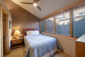 Condo, 3 Bedrooms | 2 bedrooms, free WiFi