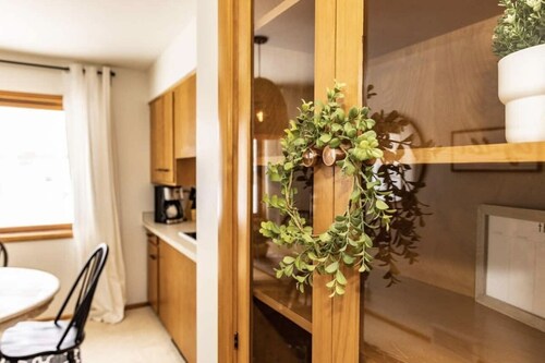 A Cozy Updated 3 Bedroom Home!