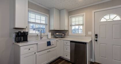 Cozy Blowing Rock Retreat: 1BR, Free Parking