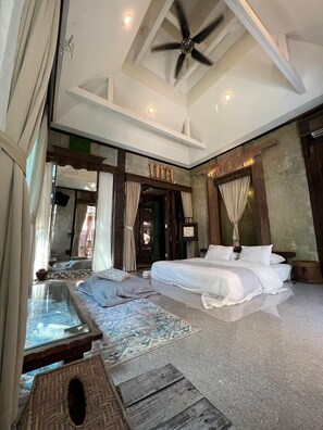 6 bedrooms, WiFi, bed sheets