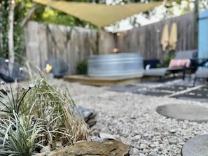 Property grounds - TheStudio@MonticelloPark-CowboyPool+Hottub+KingBed (San Antonio)