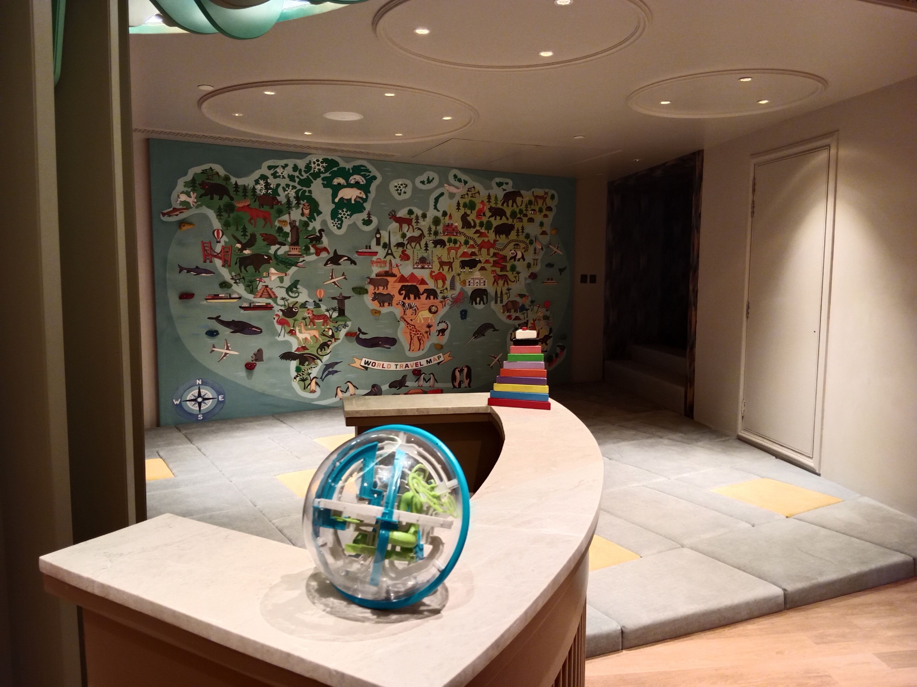 Kawasan main kanak-kanak – tertutup