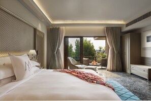 Deluxe Room, 1 Queen Bed (Valley View Villa) | Premium bedding, down comforters, free minibar items, in-room safe