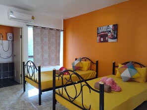 Blackout drapes, free WiFi - Noble Thippanate (Chiang Mai)