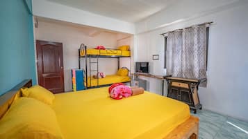 Family Room | Blackout drapes, free WiFi
