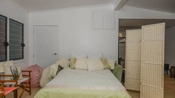 1 sovrum, strykjärn/strykbräda, gratis wi-fi och sängkläder