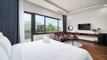 Classic Suite, Balcony, Poolside | View from room