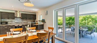 Apartment 'Haigerach' with Private Terrace and Wi-Fi