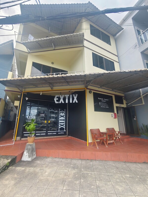 Fachada da propriedade