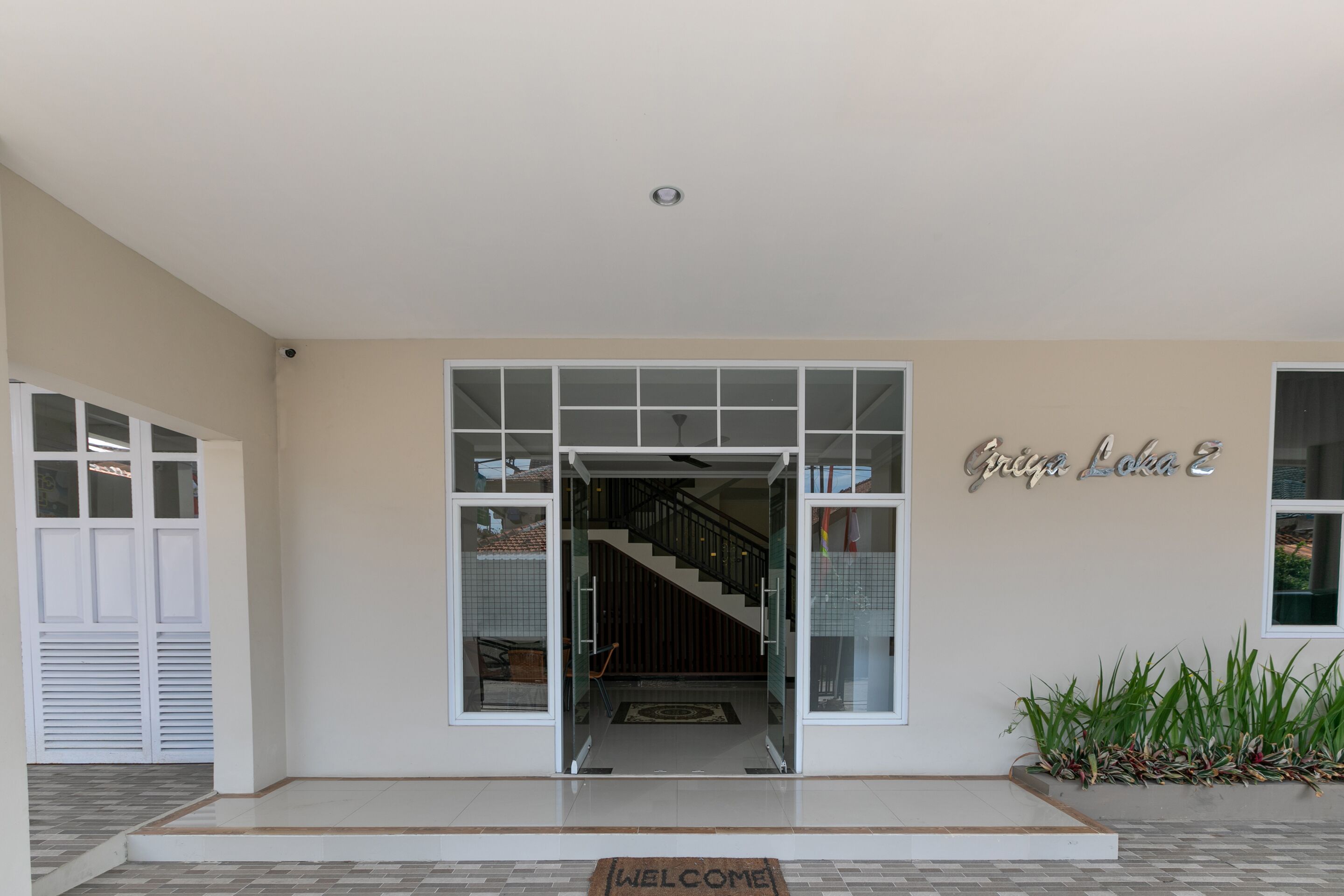 Bagian depan properti