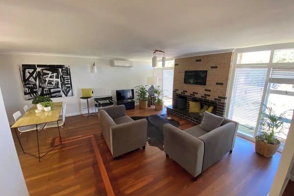 Open plan kitchen/living/dining