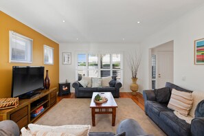 Smart TV, DVD player, ping pong, books
