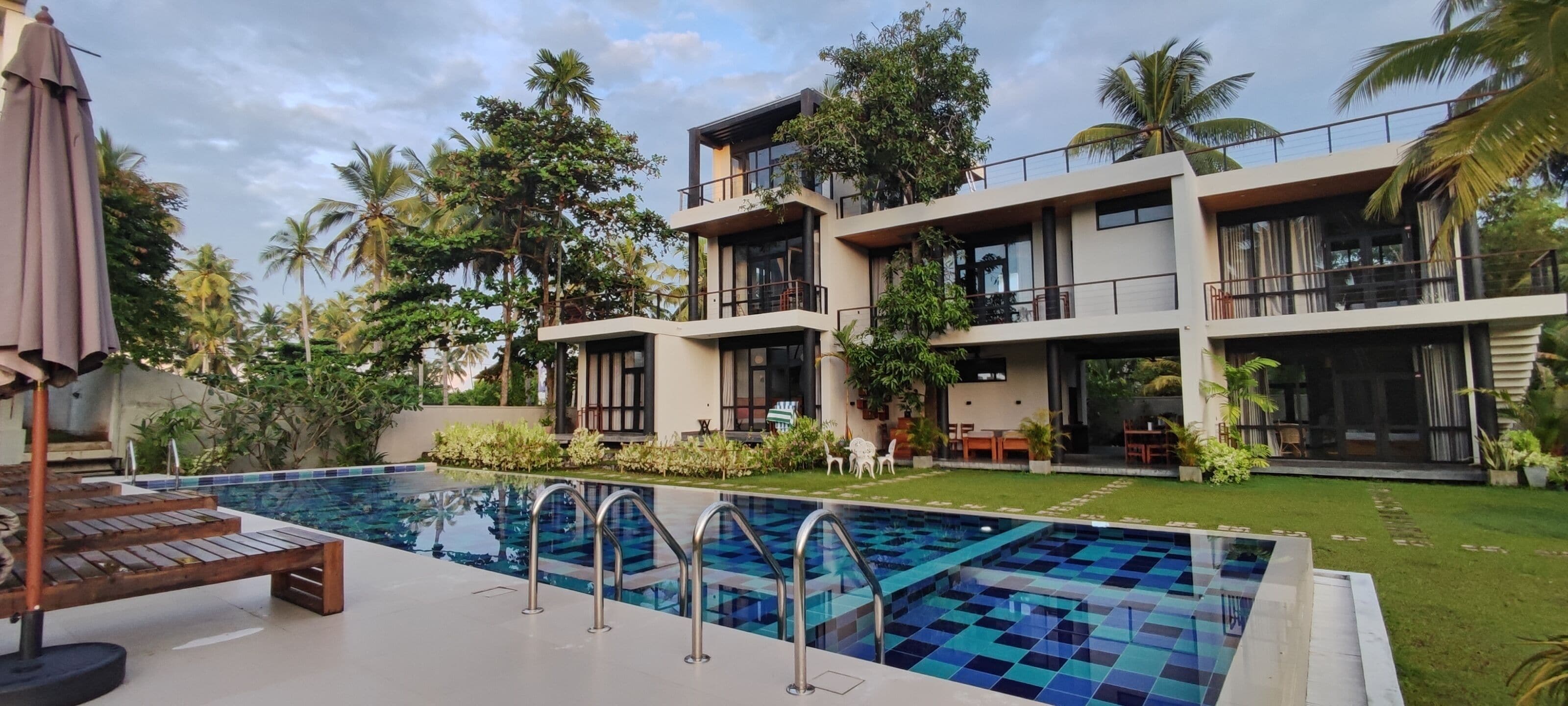 Facciata della struttura