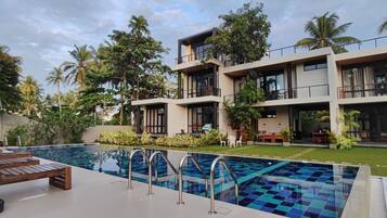 Facciata della struttura