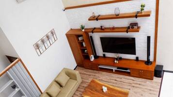 Smart TV, DVD player, music library, stereo