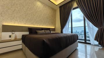 Premium Studio, 1 Katil Raja (King), Bathtub, City View | 1 bilik tidur, cadar Frette Itali, peralatan tempat tidur premium