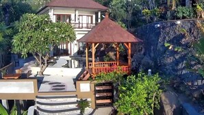 Front of property - Gili Pesona  (Karangasem)