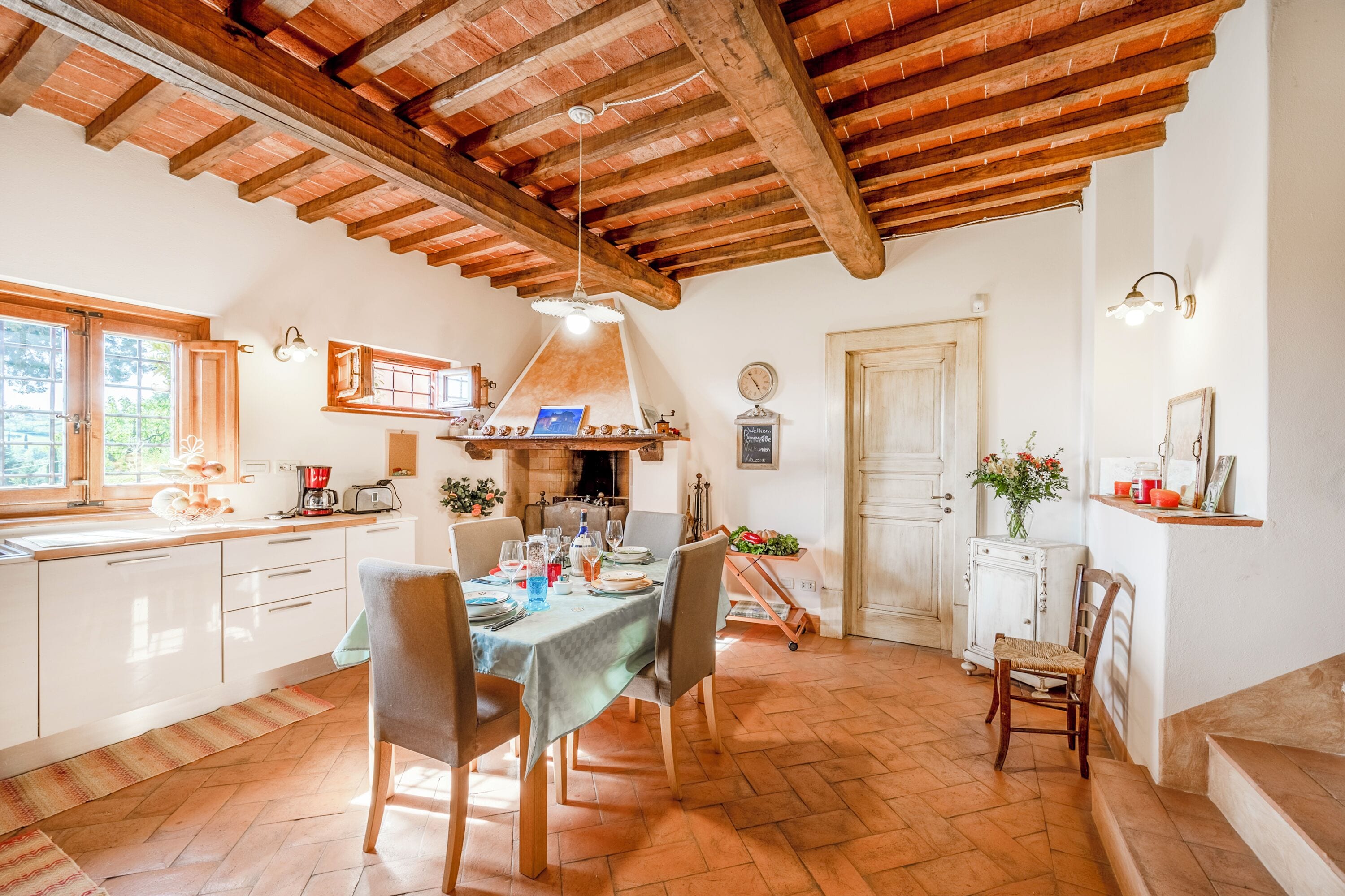 Standard House, Multiple Bedrooms, Mountainside (Casa Paradiso With Wonderful Panorama) | Dining