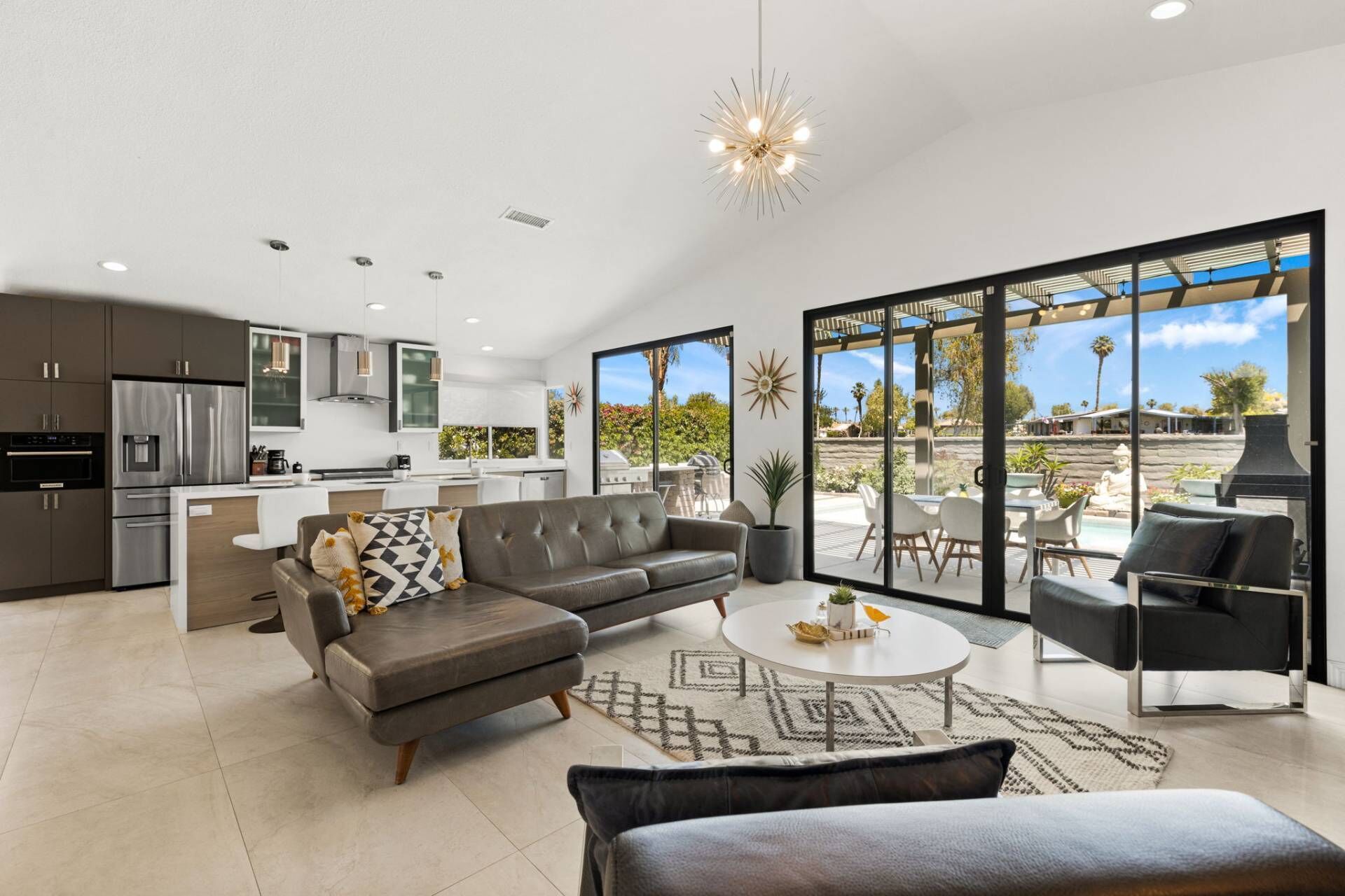 Smart TV, fireplace, offices