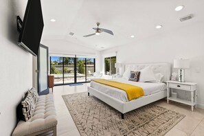 3 habitaciones, escritorio, wifi gratis y ropa de cama 
