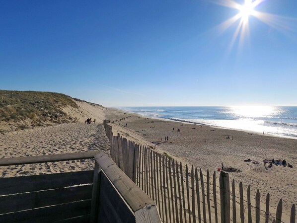 Beach - Lovely apartment for 4 people with pool, WIFI, TV, balcony and pets allowed (Maubuisson)