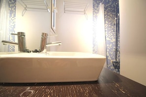 Hair dryer, towels