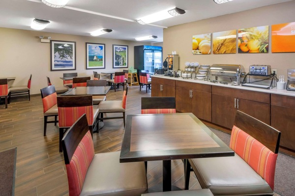 Gratis engelsk morgenmad hver dag