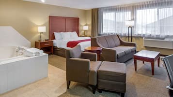 套房, 1 張特大雙人床和 1 張沙發床, 非吸煙房 | 書桌、熨斗/熨衣板、免費無線上網、床單