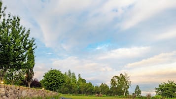 Sesongbasert utendørsbasseng