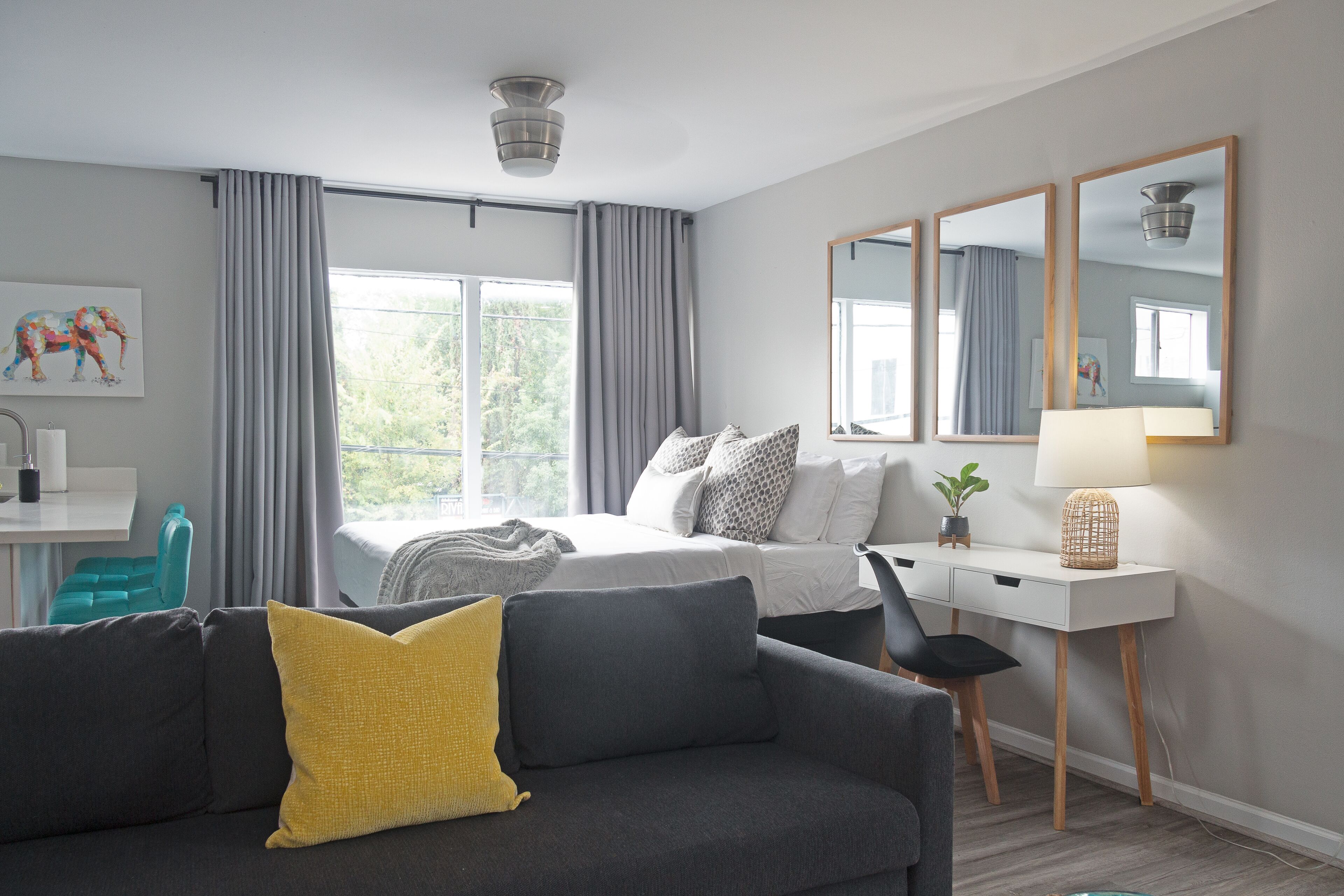 Your Keys to Montrose! Sleeps 44\/11BR\/11BA\/9PA