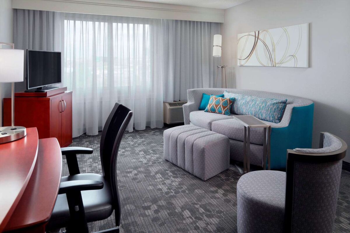 Close To Centennial Olympic Park For Fun Outdoor Activities! Pets Allowed, Pool! - Atlanta