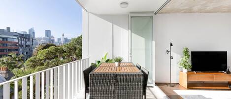 One Bedroom Apartment | Balkong