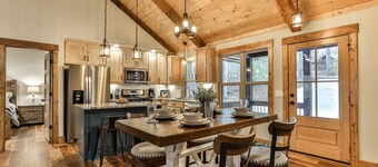 Creekside Hideaway | Ellijay, GA