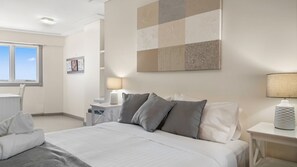 2 bedrooms, WiFi, bed sheets, wheelchair access