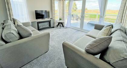 2 bedroom accommodation in Pershore