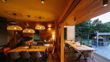 تفاصيل الفندق من الداخل