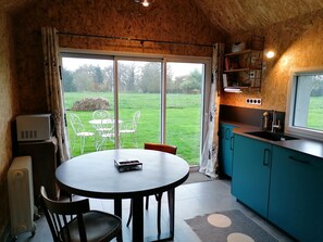 تناول الطعام