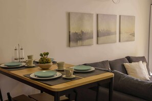 Dining - Abades Street, Center of Seville (Sevilla)