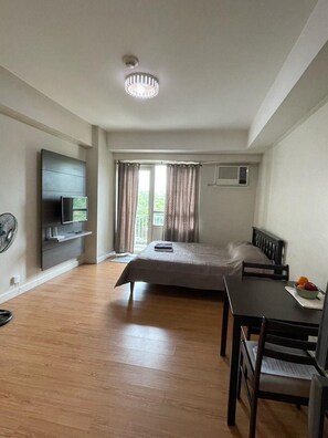 1 bedroom, WiFi, bed sheets