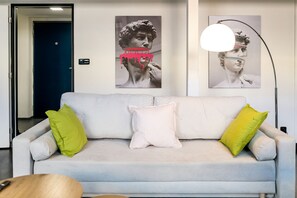 Comfort Apartment | Living area | 47-inch Smart TV with cable channels, TV, pay films
