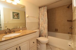 Bañera y secador de pelo