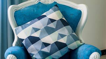 Apartment, 2 Bedrooms, Kitchen | 2 bedrooms, Frette Italian sheets, premium bedding, down comforters