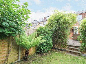 Cottage | Property grounds