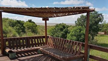 2 outdoor pools, sun loungers