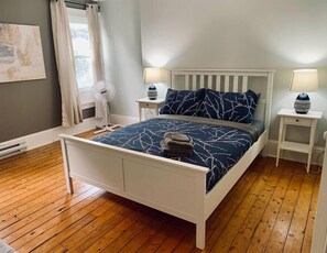 1 bedroom, iron/ironing board, WiFi