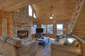 Smart TV, fireplace, table tennis